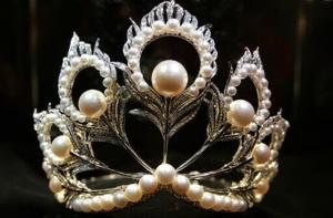 Turmoil in tiaras at Miss Universe pageant in Thailand