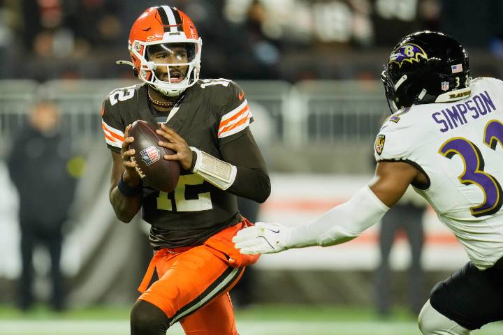 Raiders host Browns in Week 12 in Shedeur Sanders’ 1st NFL start