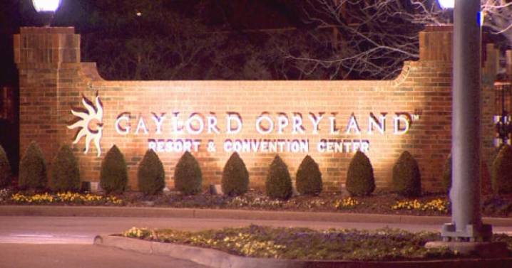 Gaylord Opryland shares first look at 42nd Annual A Country Christmas tradition