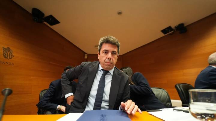 Mazón comparece en el Congreso en la comisión de la dana tras ser culpado de la tragedia por las víctimas