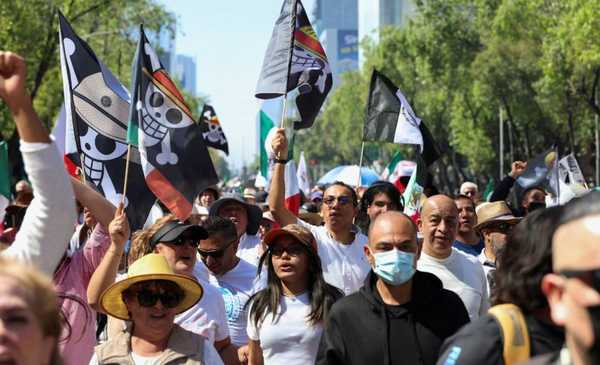 Protesta contra la violencia en México termina con más de 120 heridos