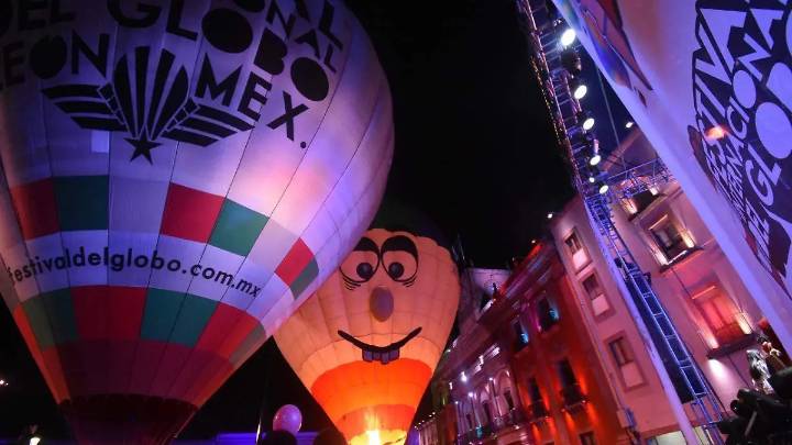 VIDEO y FOTOS. FIG arranca con encendido histórico en cinco sedes y lleno en León