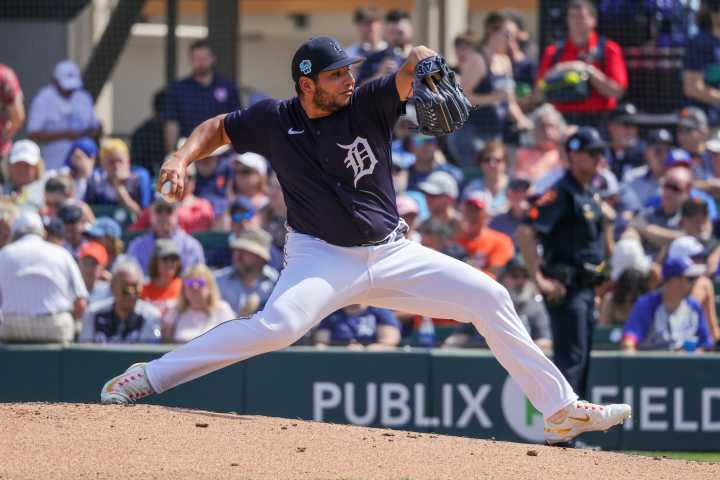 Yankees add intriguing arm to 40-man roster to keep him from being poached