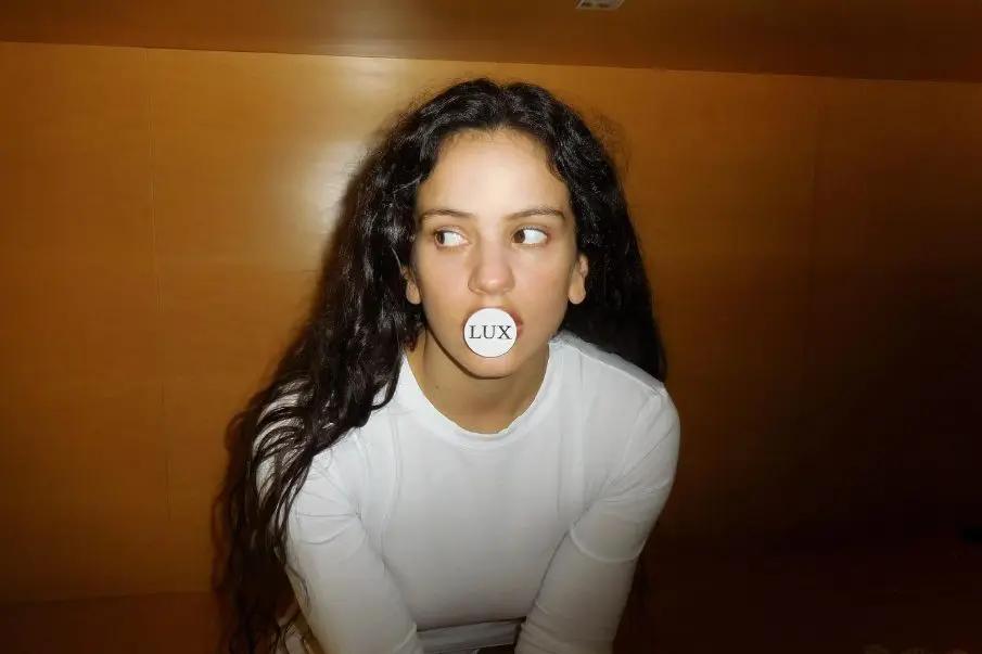 Rosalía coloca 12 temas de “Lux” en el Top 50 global de Spotify
