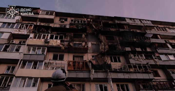 Ucrania reporta ataque nocturno ruso en Kiev con 430 drones y 18 misiles