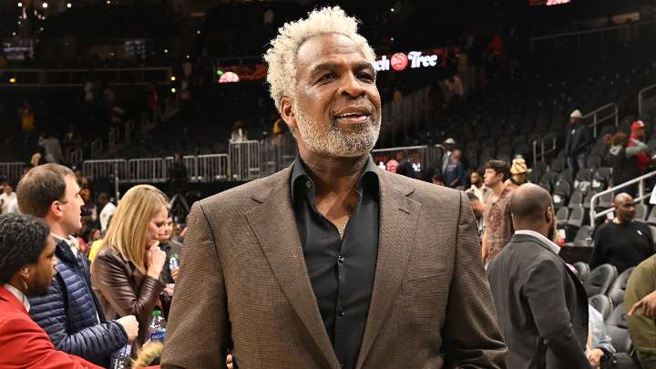 Ex-Knick Charles Oakley owes MSG $642,000 in attorney fees, judge rules