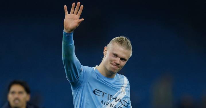 Man City and Liverpool face-off seeking win to keep Arsenal within reach