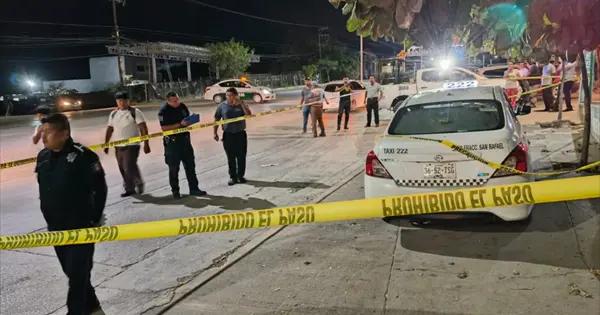 Taxista muere dentro de su unidad mientras esperaba pasaje