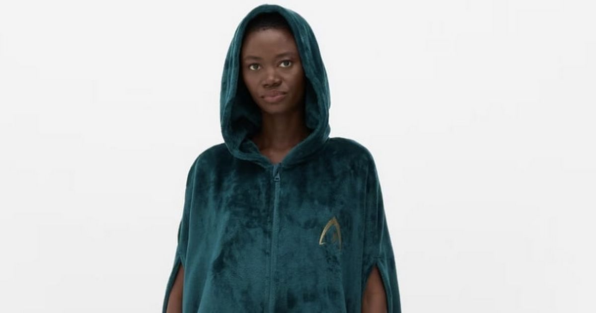 Celebrity Traitors fans can buy cloak in time for final at one high street store