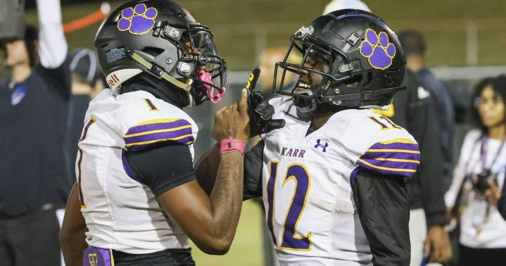 The Edna Karr-John Curtis winner scores two TDs on defense and clinches a share of district