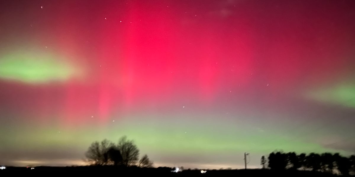 Northern lights dazzle Michiana sky Tuesday night