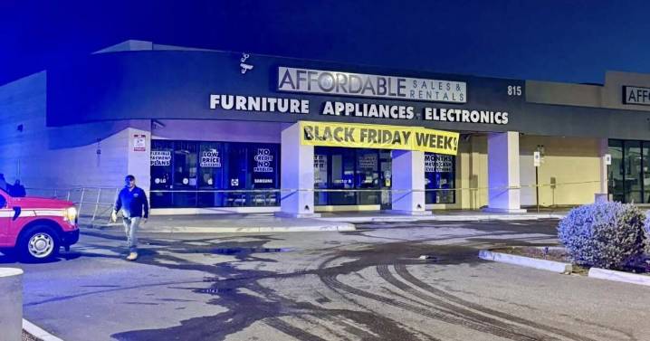 Tucson crews fight fire at Midtown furniture store