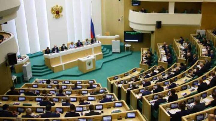 Senado ruso exige reacción internacional ante amenazas de EE.UU. a Venezuela