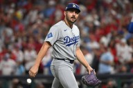 Deadspin | Dodgers LHP Alex Vesia announces death of infant daughter