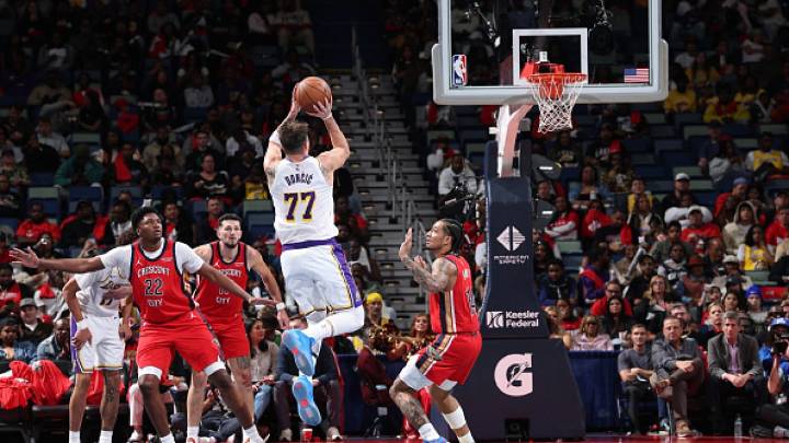 Lakers improve to 2-0 in NBA Cup play after 118-104 victory over Pelicans