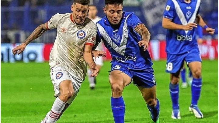 Vélez y Argentinos abren los playoffs en el José Amalfitani