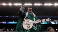 Fans cheer on Roughriders, Alouettes at Grey Cup