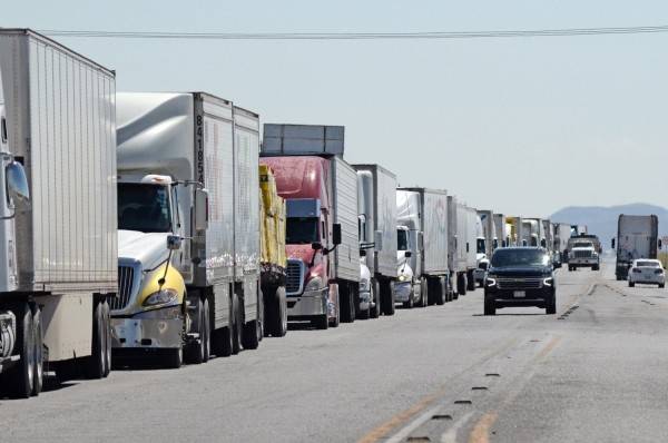 ‘Un acierto, decreto para vetar importación de tráileres viejos’