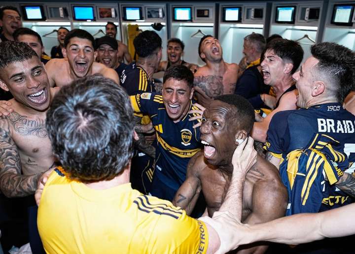 Súperclásico argentino: Boca Juniors escaló a la cima venciendo de local por 2 a 0 a River