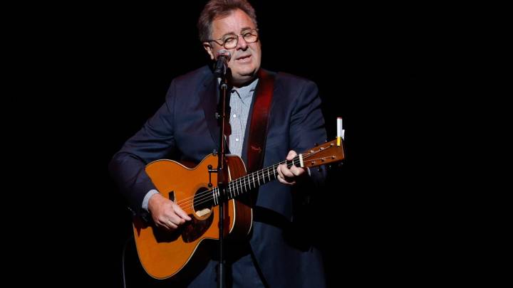 Vince Gill to Receive CMA Willie Nelson Lifetime Achievement Award