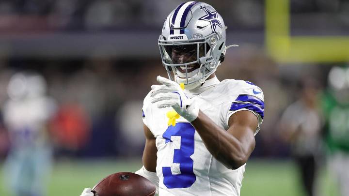 Cowboys' George Pickens 'not from this planet'; powers Dallas to win over Eagles with another 140