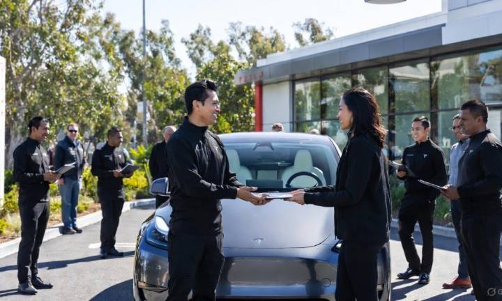 Tesla is already expanding its Rental program aggressively