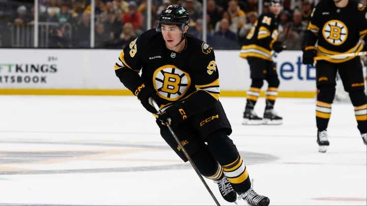 Fraser Minten Embracing Bigger Role With Bruins