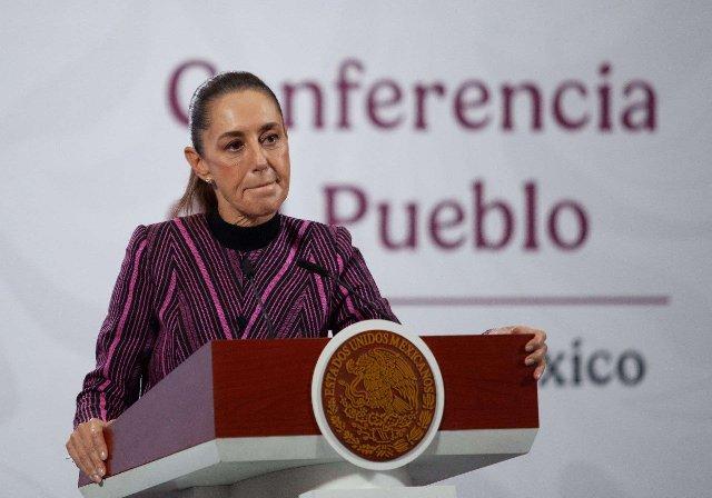 Reprueba Sheinbaum protesta y confrontación de la CNTE en CDMX