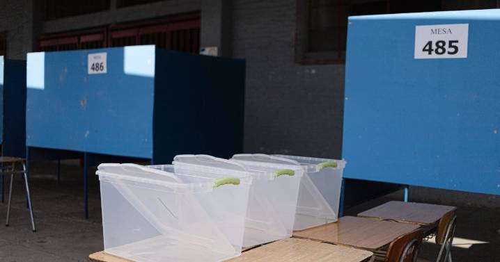 ‘Voto o multa’ en Chile: Lo que sabemos sobre las primeras presidenciales con sufragio obligatorio