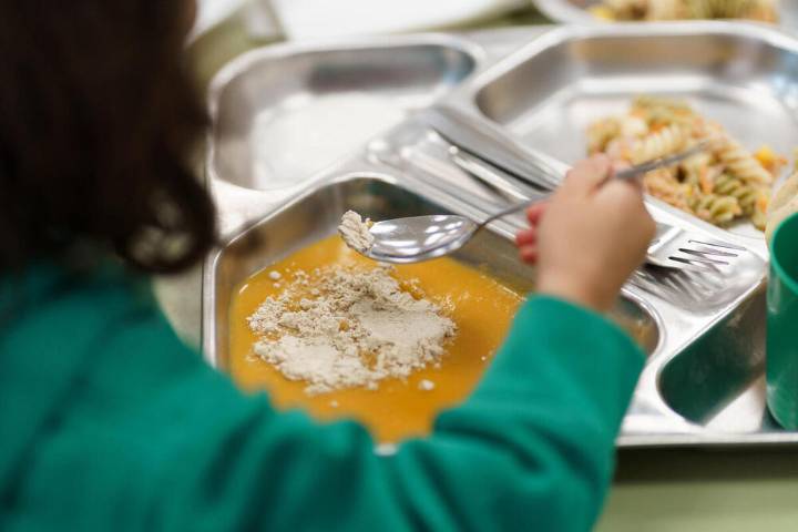 Consumo pide menús infantiles hospitalarios sin ultraprocesados