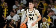 Stirtz scores 24 and plays every minute in Iowa’s 77-58 win over Western Illinois