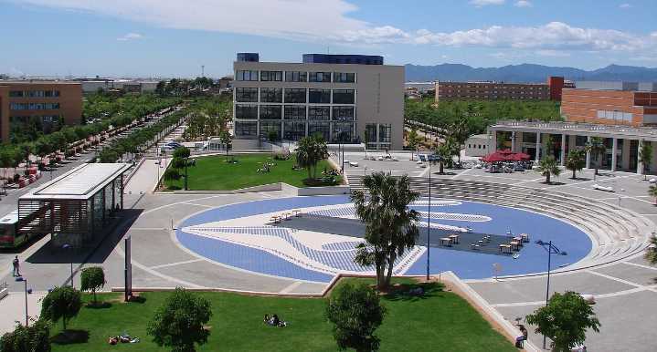 La UJI aprueba nuevas titulaciones en Videojuegos y Biotecnología para ampliar su oferta académica en 2026