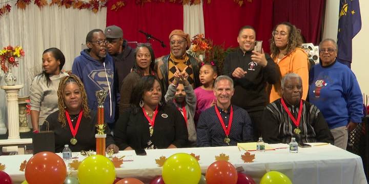 WUBS Radio in South Bend hosts 31st annual sweet potato pie contest