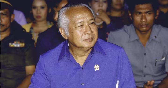 Suharto, el exlíder indonesio que pasó de dictador a “héroe nacional”