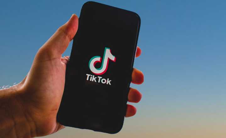 Más de 6.5 millones de videos extremistas son retirados de TikTok en medio año