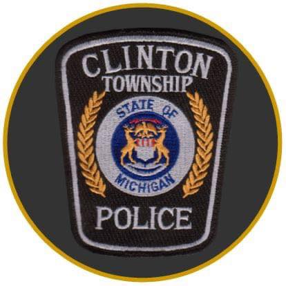 Body of 72-year-old man found on side of the road in Clinton Twp.