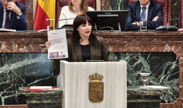 La Asamblea Regional aprueba una moción para eliminar los retrasos en las mamografías antes de 2025 pese al rechazo del PP