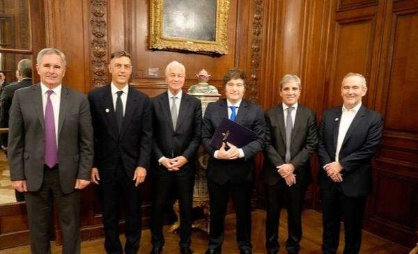 Bancos de EE. UU. frenaron un crédito de u$s20.000 millones para la Argentina