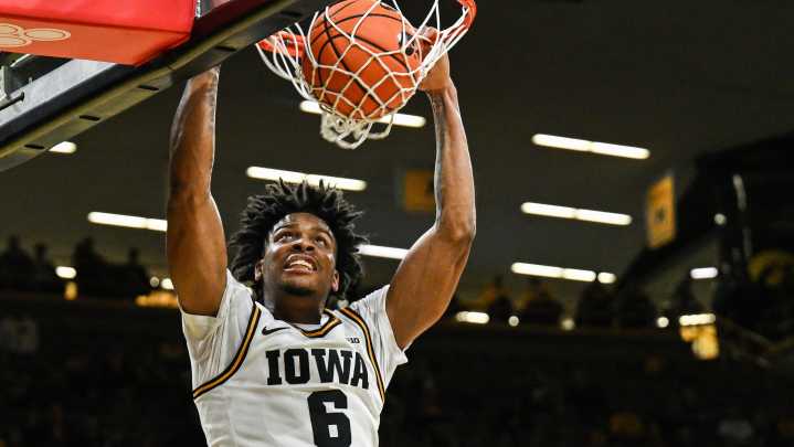 3 things to watch as Iowa men's basketball hosts Western Illinois