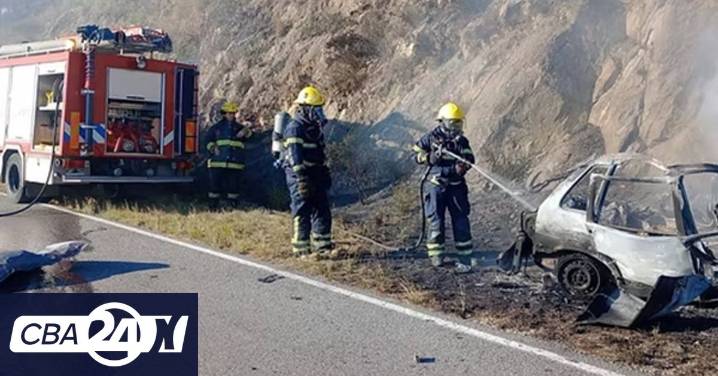 Accidente en Córdoba: chocó contra un caballo y sobrevivió a la explosión del auto