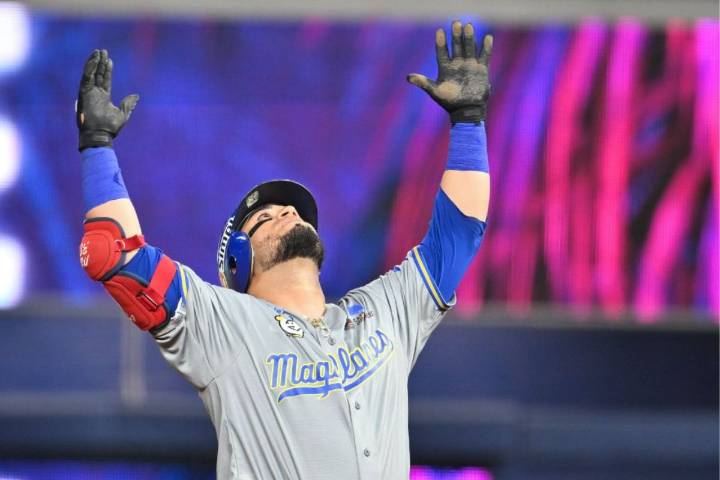 Margarita contrata a Ramón Cabrera para aumentar la profundidad en la receptoría 