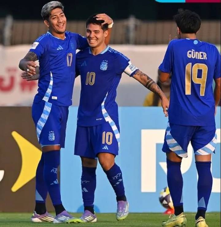 Mundial sub 17: Argentina goleó a Fiyi y piensa en los 16avos de final