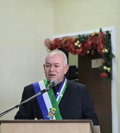 Edgar Labarca celebra 100 días de compromiso renovado con Mara: un liderazgo que inspira