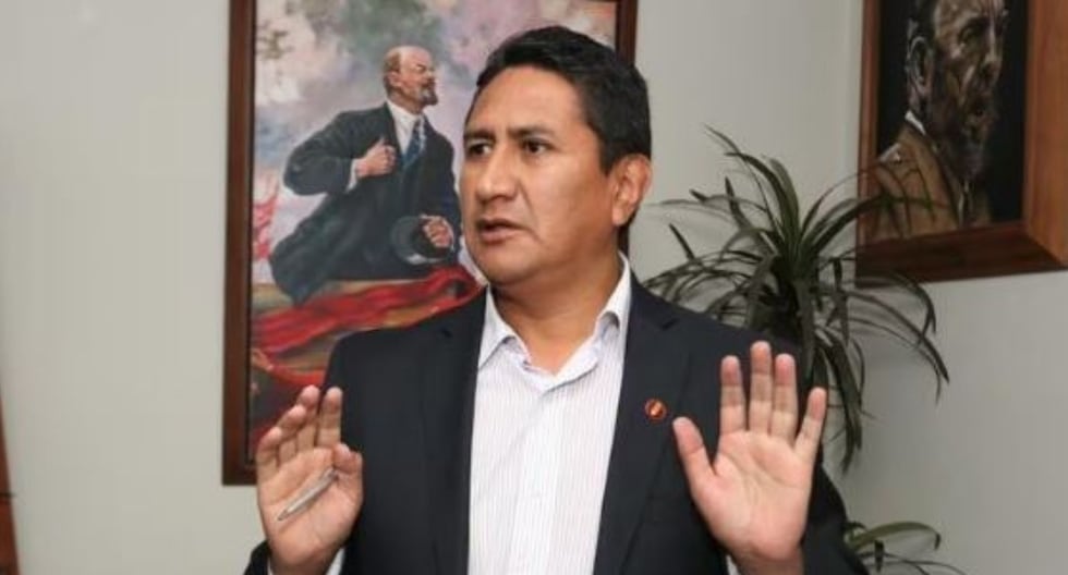 Vladimir Cerrón anuncia desde la clandestinidad su precandidatura a la presidencia en Perú Libre