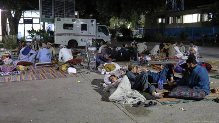 Terremoto de magnitud 6.3 sacude el norte de Afganistán