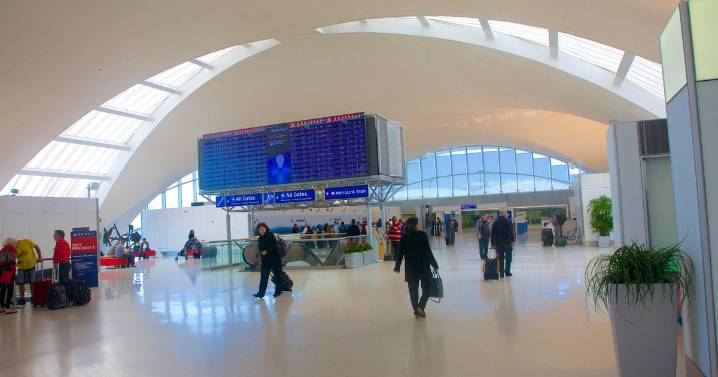 Man shot and killed at St. Louis airport after he wielded a knife, police say