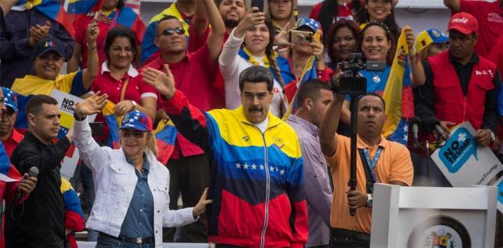 Venezuela califica de “hostil e inmoral” la advertencia de Donald Trump sobre su espacio aéreo