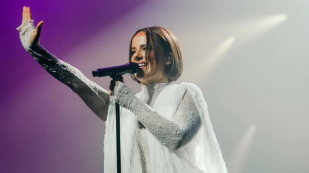 Tras 11 años de ausencia, Alizée anuncia su regreso a México