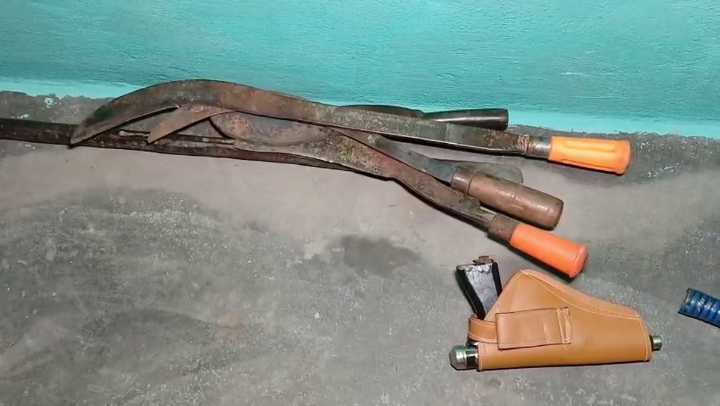 Odisha: 2 suspected Bangladeshi nationals detained in Jagatsinghpur; gun, sharp weapons seized
