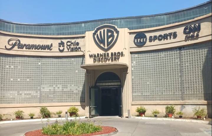 Apagón corta transmisiones de CHV, TNT y CNN Chile: problema se habría originado en el aire acondicionado